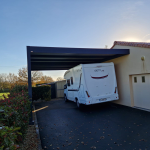 aménagement extérieur avec carport alu à Moncoutant